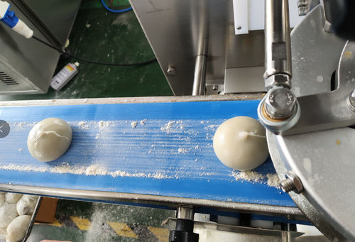 Malezyjski klient osiągnął rewolucyjną modernizację produkcji mochi za pomocą naszego sprzętu